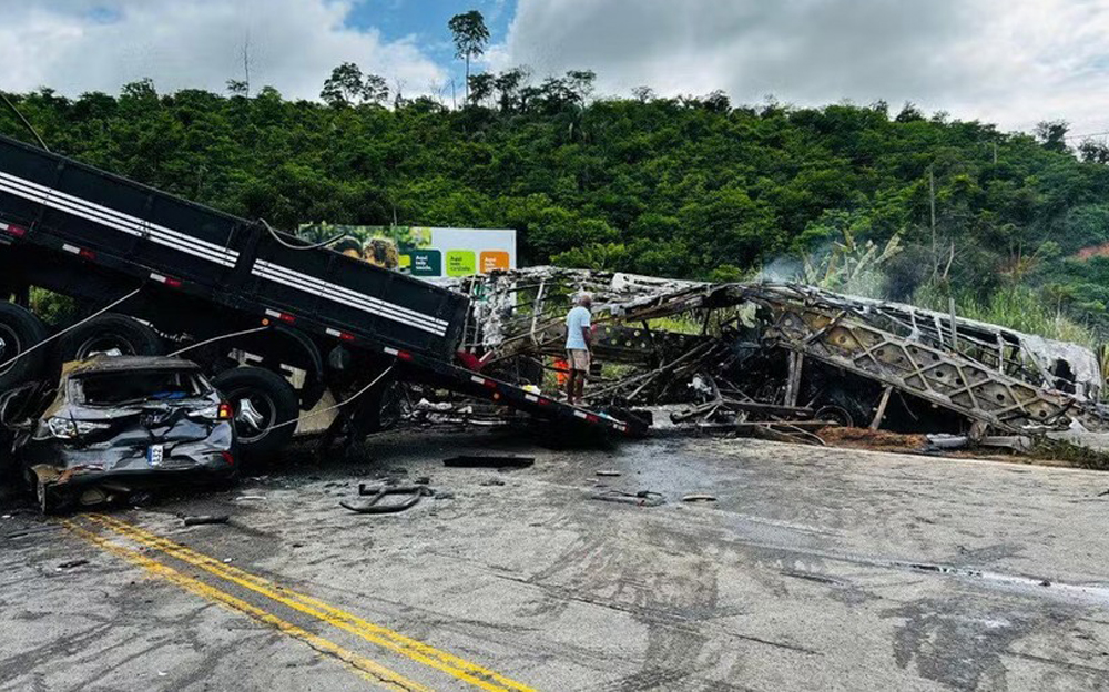 Braziliyada yol qəzalarında ölənlərin sayı 41-ə yüksəlib