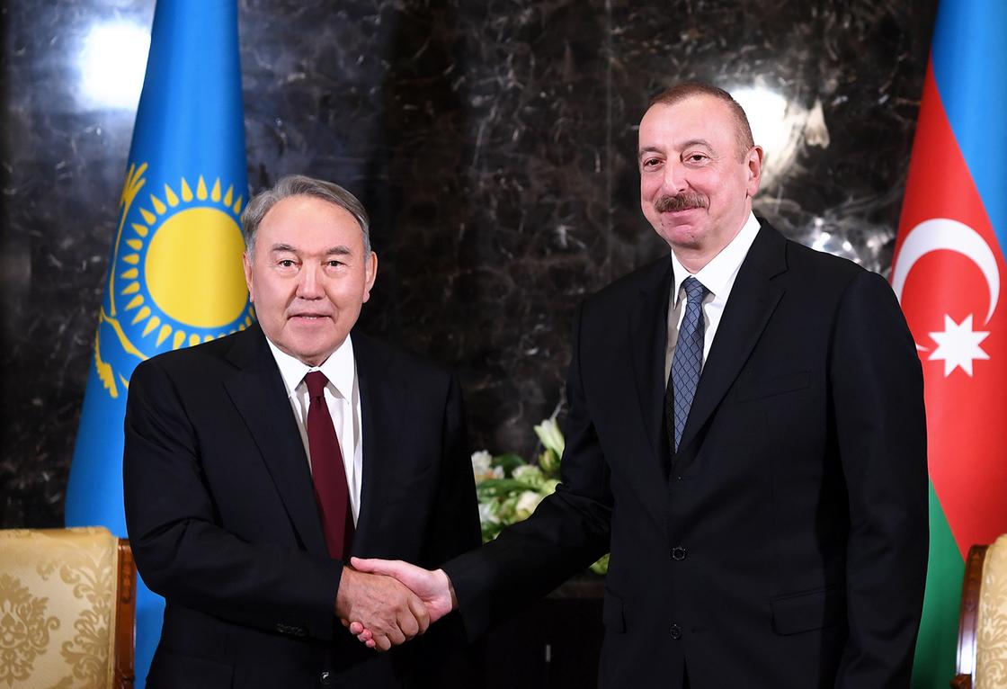 Nursultan Nazarbayev Prezident İlham Əliyevi təbrik edib