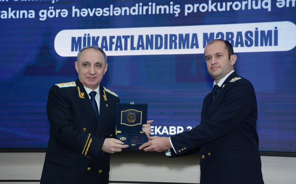 Prokurorluq əməkdaşlarının mükafatlandırılıb