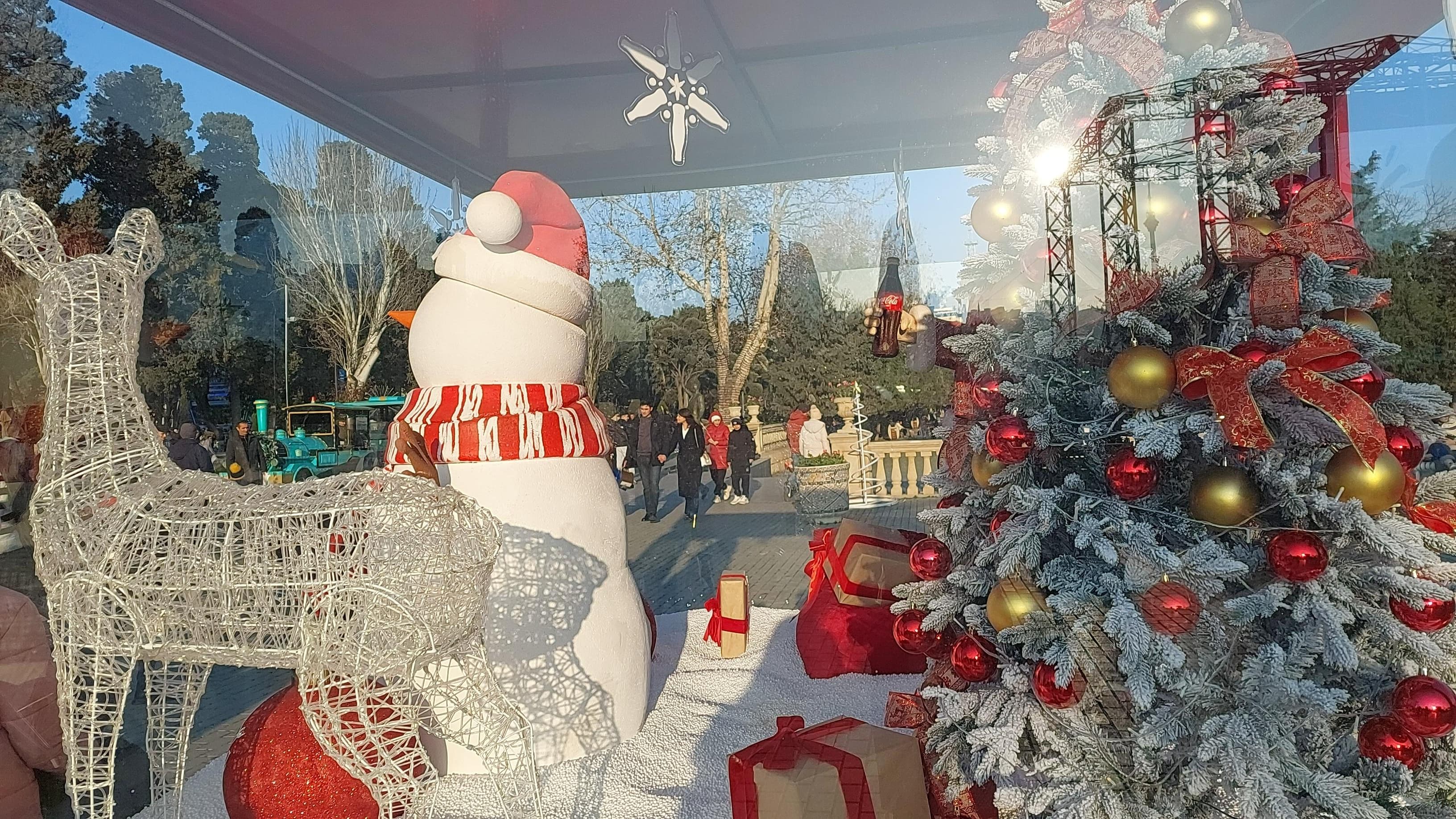 Paytaxt sakinlərinin bayram sevinci - "Hər şey yaxşı olacaq!" - FOTOLAR