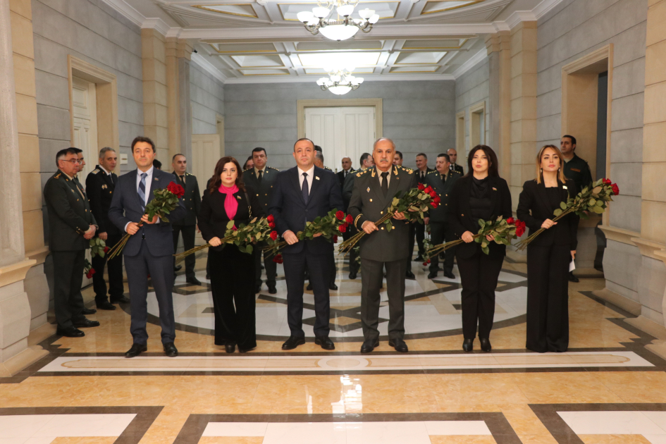 Hərbi Prokurorluqda Ulu Öndərin vəfatının 21-ci ildönümünə həsr olunmuş anım mərasimi