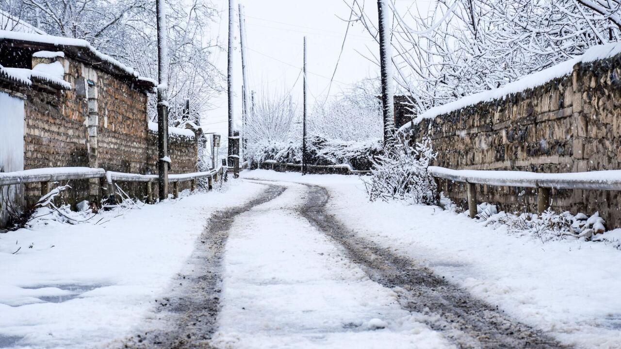 Faktiki hava: qar yağdı 