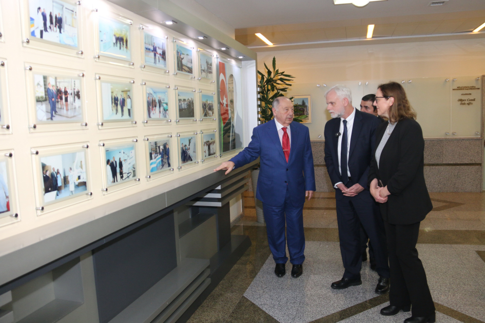 Azərbaycan və ABŞ arasında tibb sahəsində əməkdaşlıq məsələləri müzakirə olunub