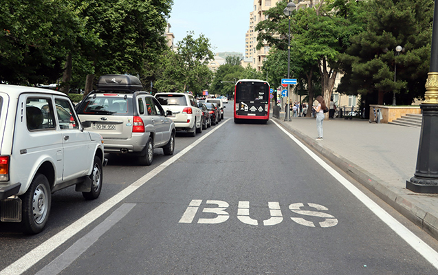  Bakıda 30-dan çox küçə və prospektdə avtobus zolaqları təşkil edilib