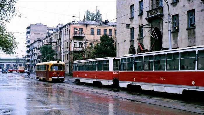 Tramvaylar Bakıya qayıdır?