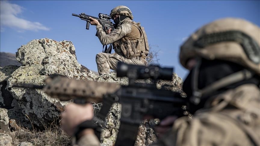 Türkiyə şimalı İraq və Suriyada 4 PKK/YPG terrorçusunu zərərsizləşdirib