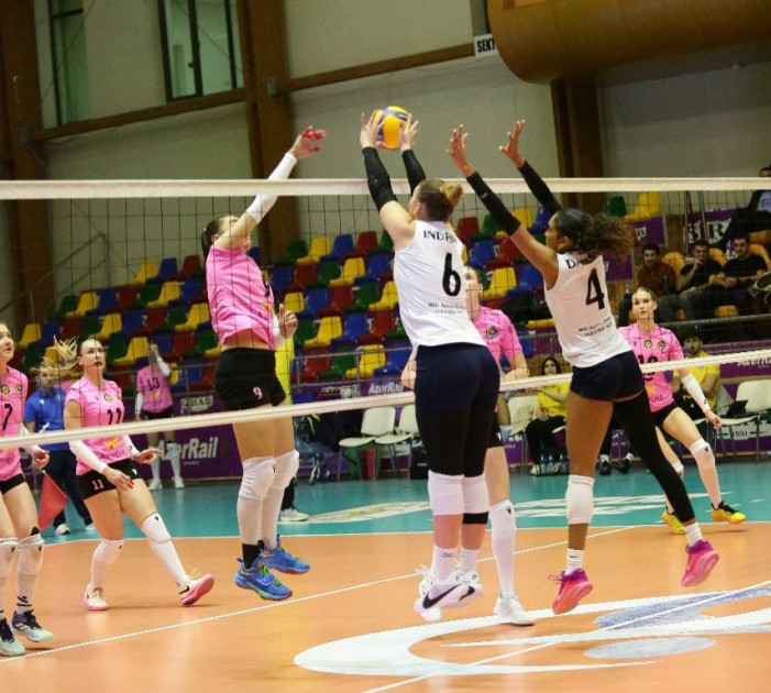 Qadın voleybolçular arasında VII tur