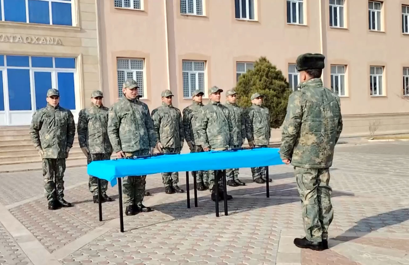 Gənc əsgərlərin hazırlığı üçün tədbirlər keçirilir