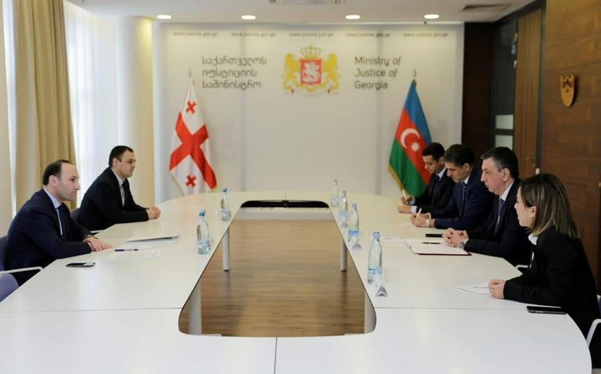 Gürcüstanın ədliyyə naziri və Azərbaycan səfiri arasında görüş keçirilib