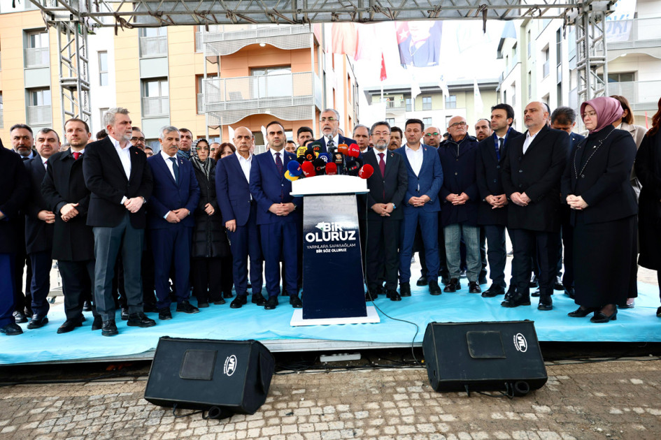 Türkiyənin hökumət üzvləri “Azərbaycan” məhəlləsinə baş çəkiblər