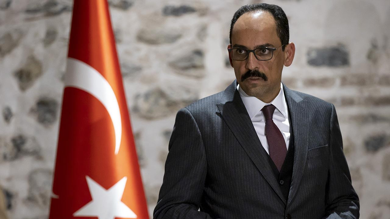 MİT rəhbəri Əliəkbər Əhmədianla görüşüb