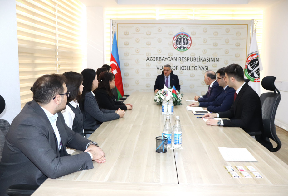 Vəkillər Kollegiyasının rəhbərliyi işə yeni qəbul edilən vəkil köməkçiləri ilə görüşüb