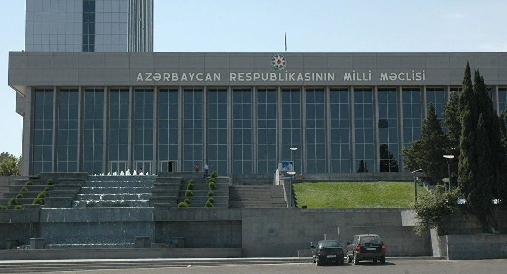 Nazir müavini ötən il bələdiyyələrlə bağlı daxil olan müraciətləri açıqlayıb
