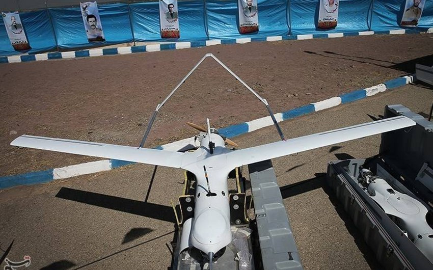 İran yeni  dronlarını təqdim etdi