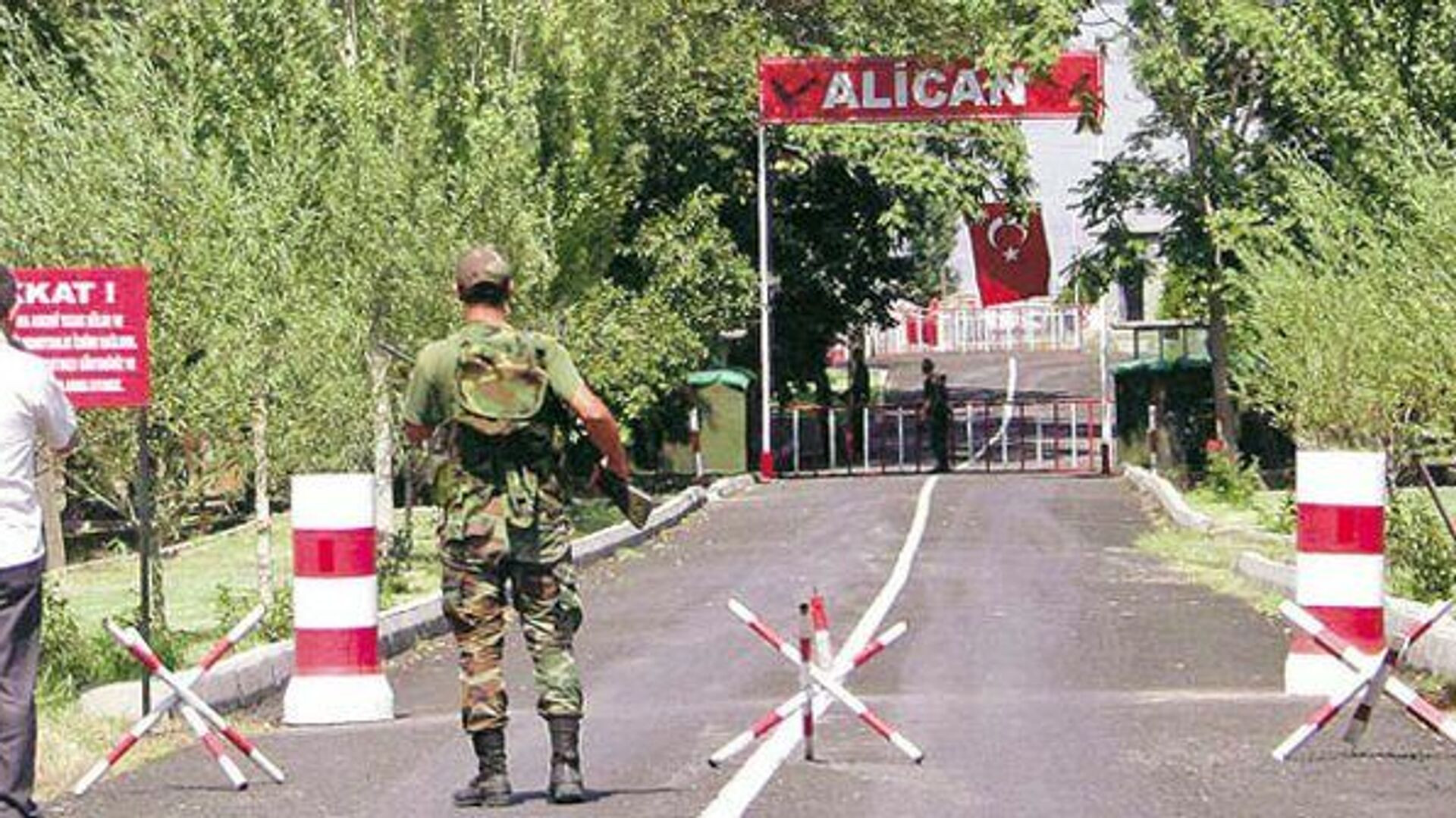 Erməni sakinlər Türkiyə ilə sərhədlərin açılmasına qarşıdırlar