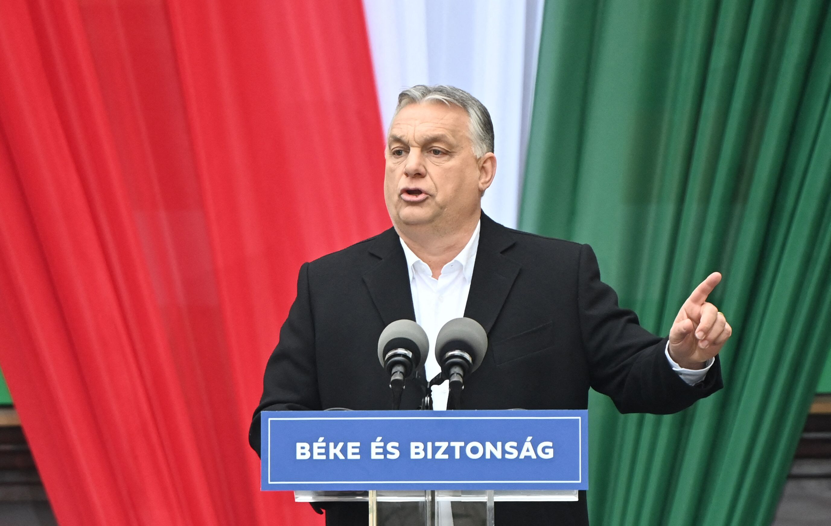 Orban: Ukrayna NATO-ya üzv olmayacaq