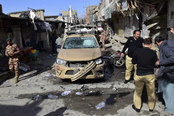 Pakistanın şimalında kamikadze hücumu: 9 Ölü, 18 Yaralı