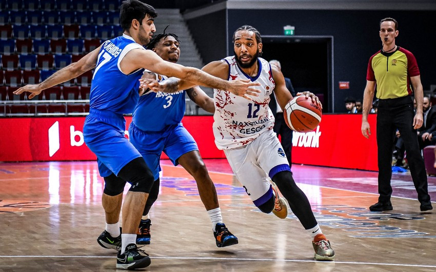 Basketbol üzrə yarımfinalçılar bəlli oldu