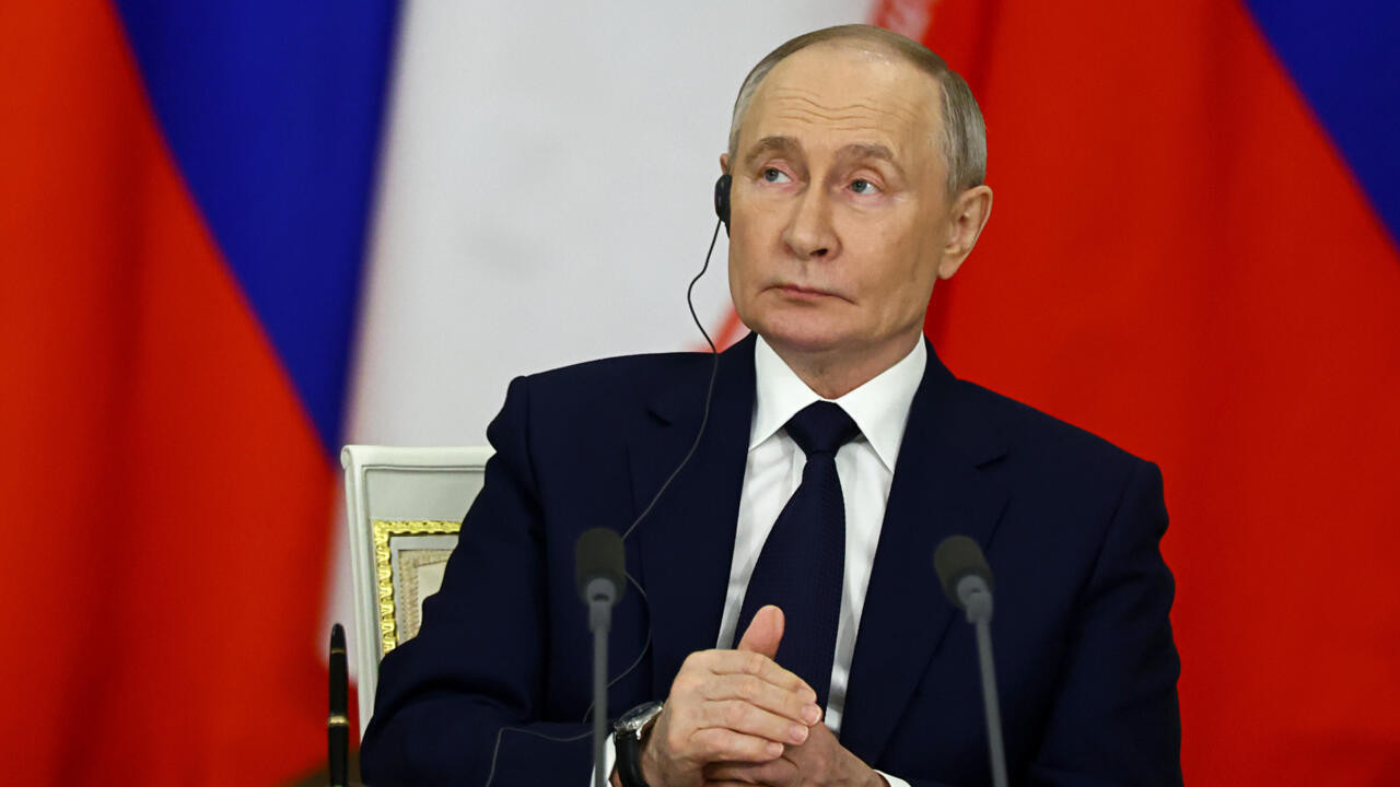 Putin: "Atəşkəsə razıyıq, amma uzunmüddətli sülh və təhlükəsizlik təmin olunmalıdır"