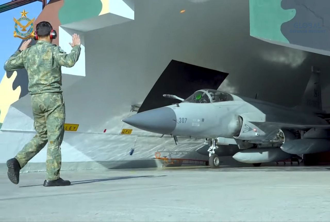 JF-17 qırıcı təyyarələri tezliklə Azərbaycana yola düşəcək