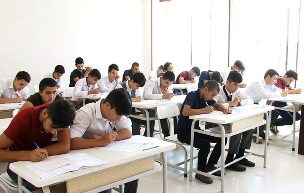 Bakının bir sıra rayonlarında həftəsonu 51 mindən çox IX sinif şagirdi buraxılış imtahanı verəcək