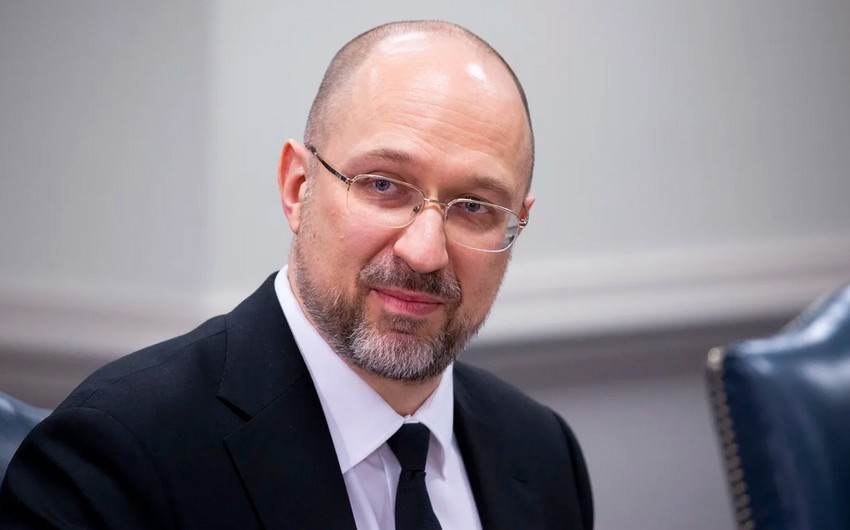 Şmıqal: Ukrayna və ABŞ arasında saziş layihəsi 10 illik investisiyaları nəzərdə tutur