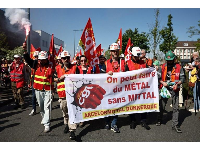 Dünyada 1 May: Bütün ölkələrin işçiləri birləşdi