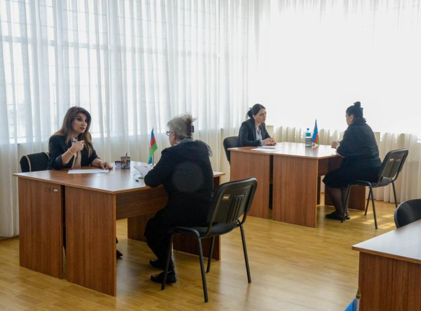 Vəkillər penitensiar müəssisələrdə pulsuz hüquqi yardım göstəriblər