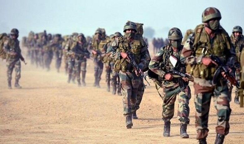 Kəşmirdə gərginlik: Hindistan və Pakistan orduları arasında atışma baş verib