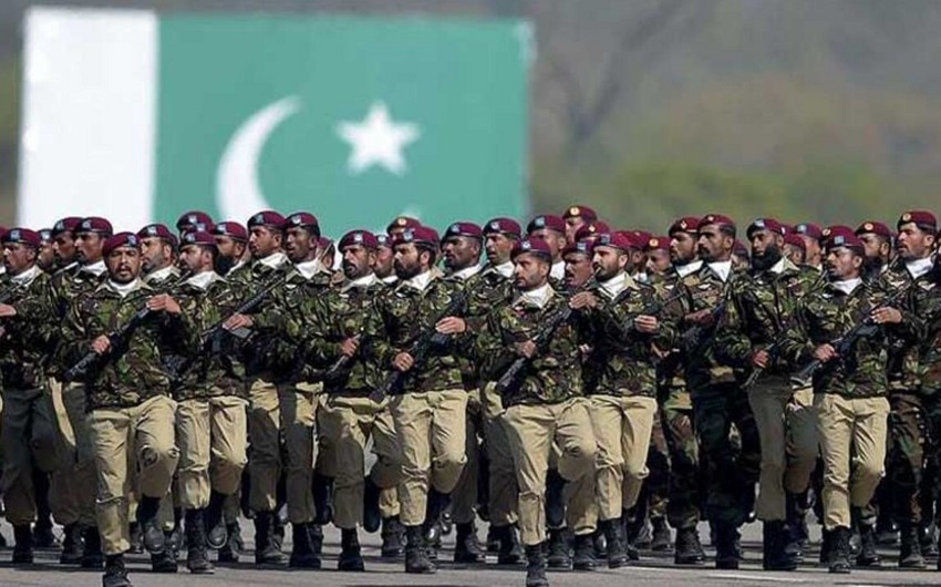Pakistan ordusu “İldırım zərbəsi” adlı hərbi təlimlər keçirdi