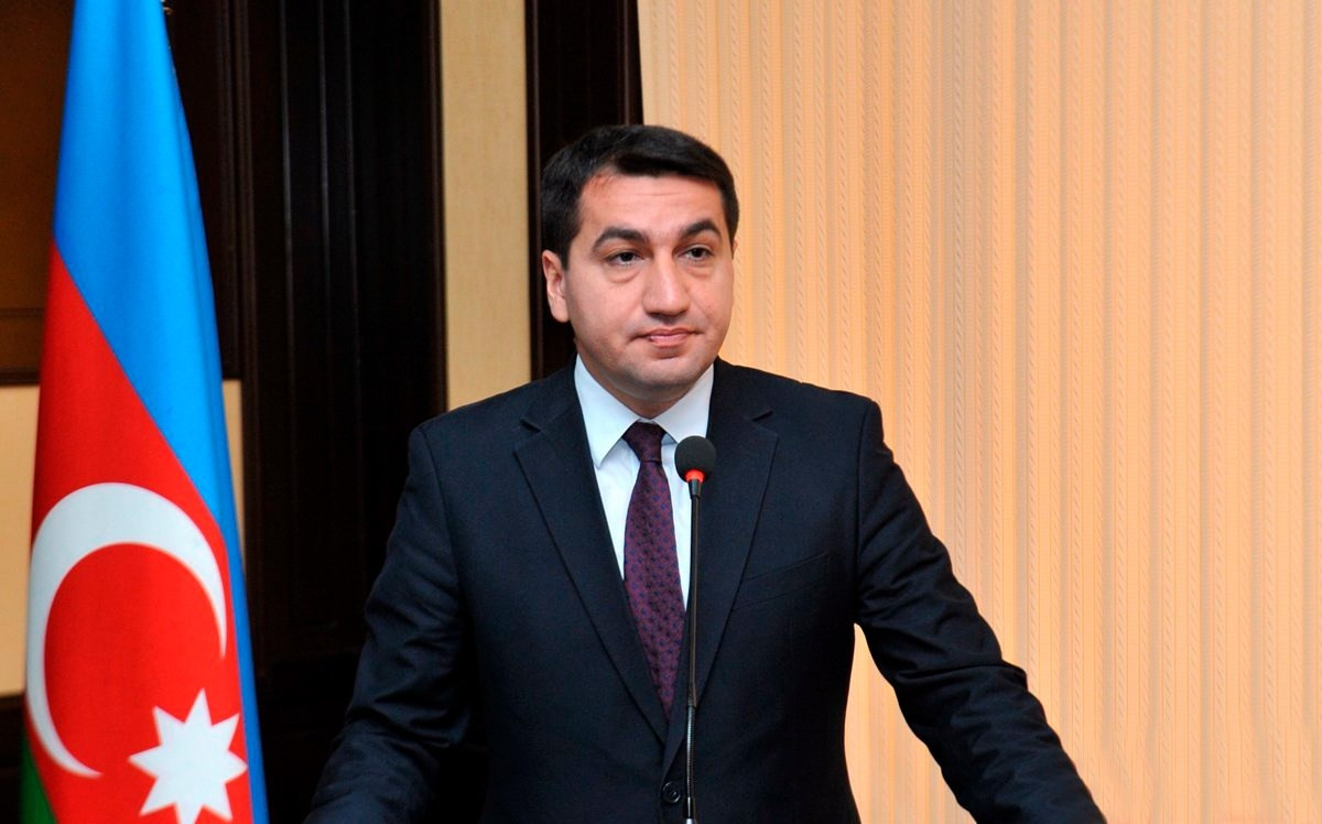Hikmət Hacıyev İran XİN-in Siyasi və Beynəlxalq Araşdırmalar Mərkəzinin rəhbəri ilə görüşüb