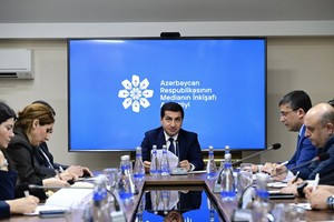 Hikmət Hacıyev Medianın İnkişafı Agentliyində görüş keçirib