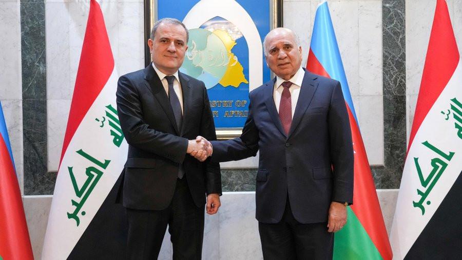 Ceyhun Bayramov iraqlı həmkarı ilə görüşüb