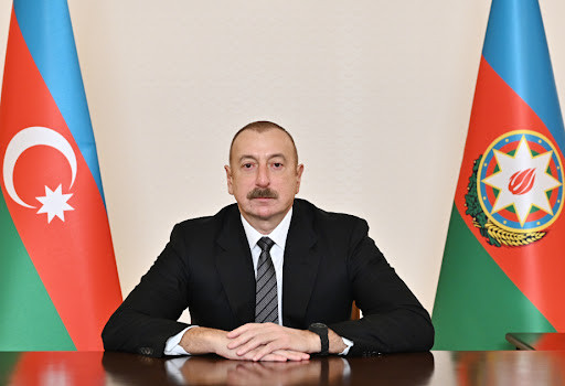 İlham Əliyev Vyetnam Sosialist Respublikası Kommunist partiyasının Mərkəzi Komitəsinin Baş katibi To Lamı qarşılayıb