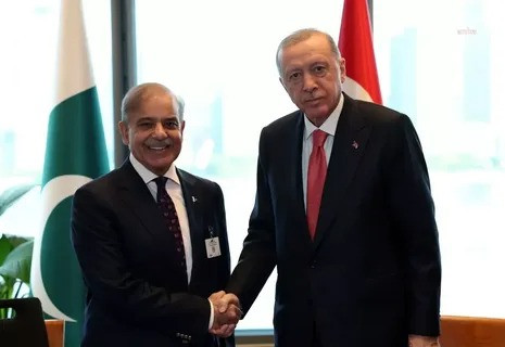Ərdoğan və Şahbaz Şərif telefonla danışdı: Türkiyə Pakistana dəstəyini ifadə etdi