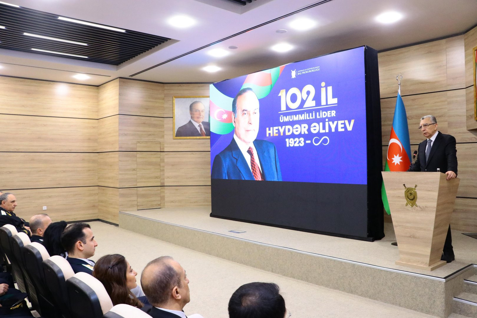 Eldar Əzizov: İşğaldan azad olunan ərazilərdə işlər ildırım sürəti ilə aparılır