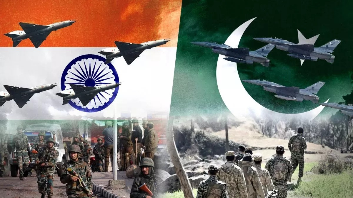 Pakistan Hindistana qarşı genişmiqyaslı hərbi əməliyyata başladı