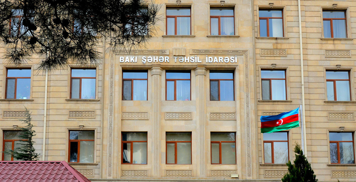 “Ən yaxşı təqdimat” müsabiqəsində 8 paytaxt məktəblisi fərqlənib