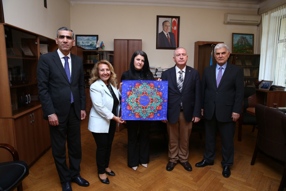 Unudulmaqda olan türk sənət növləri yenidən gündəmə gəlir
