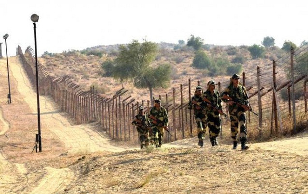 Hindistan və Pakistan sərhəddə həbsdə olan şəxsləri qarşılıqlı olaraq dəyişdirib