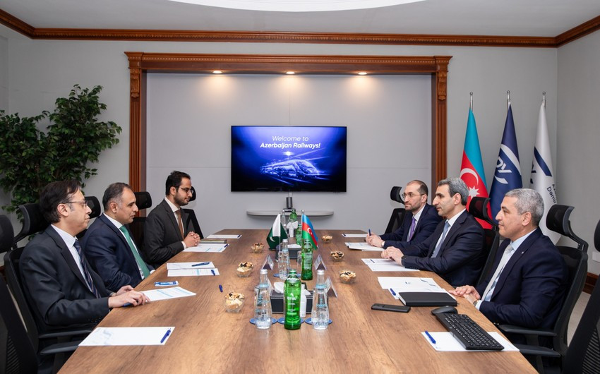 Azərbaycan və Pakistan arasında dəmir yolu sahəsində əməkdaşlıq müzakirə olunub