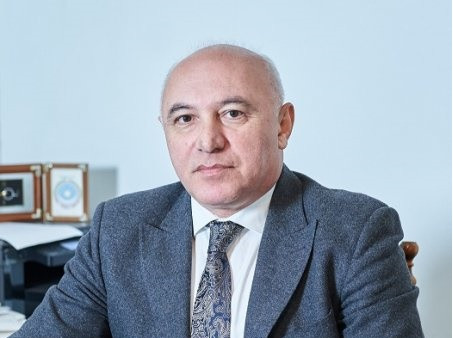 “Azərbaycanın Göyçə, Zəngəzur və Dərələyəz bölgələri üzərində həm tarixi, həm də hüquqi iddiası var”-