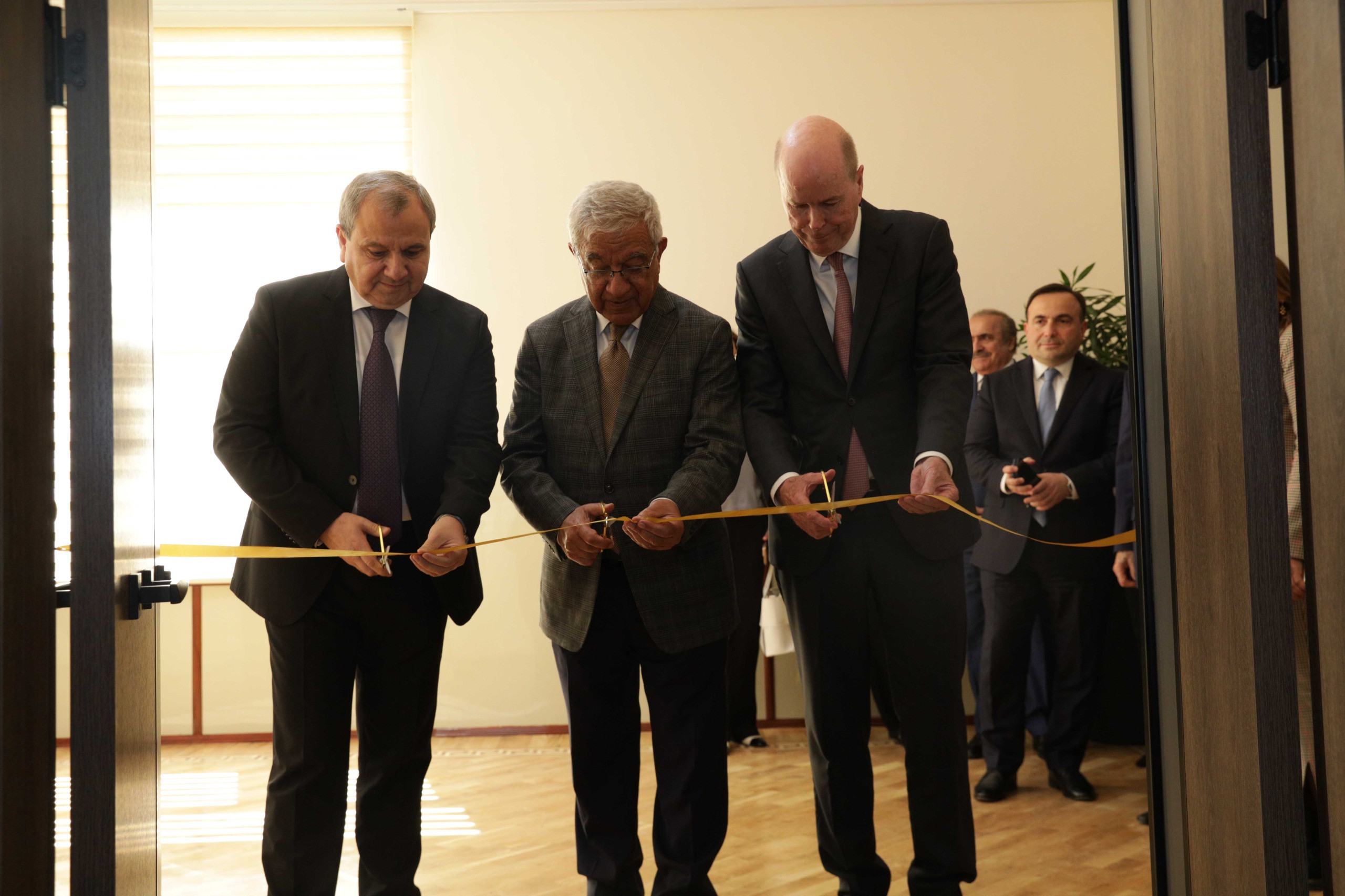 BDU-nun elmi irsinə yeni nəfəs – Faydalı qazıntılar muzeyi yeniləndi