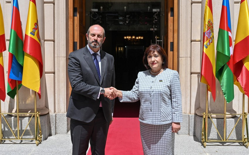 Sahibə Qafarova İspaniya Senatının sədri ilə görüşüb