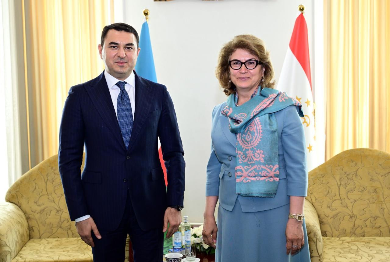 Mədəniyyət naziri Adil Kərimli Düşənbədə tacik həmkarı ilə görüşüb