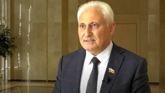 "Qərbi azərbaycanlıların ata-baba yurdlarına qayıdışı sülhün taleyini müəyyən edəcək" -