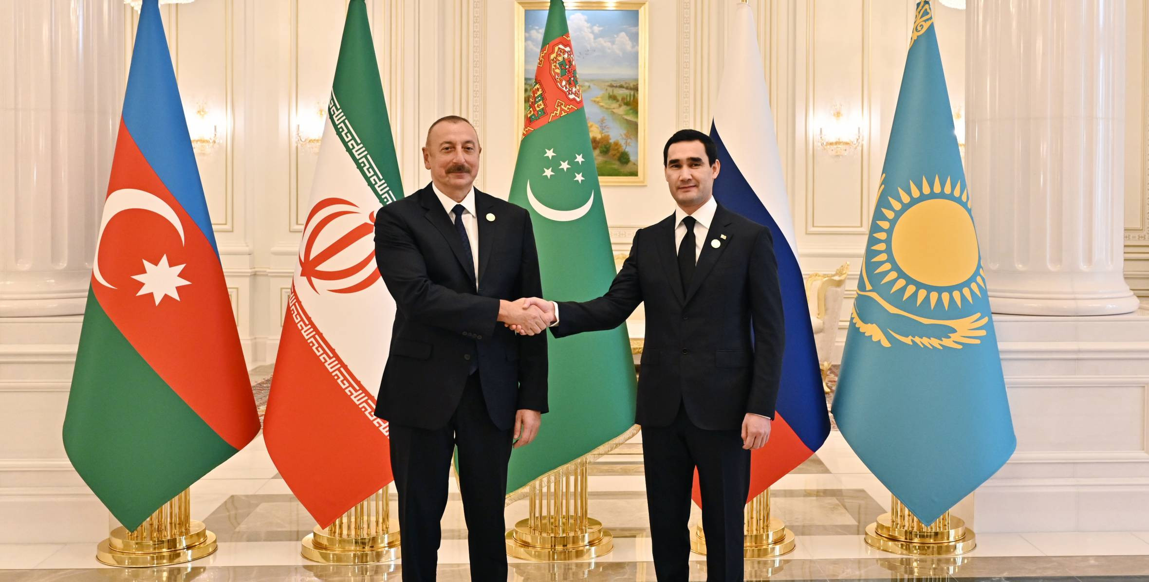 Türkmənistanın Prezidenti İlham Əliyevi təbrik edib