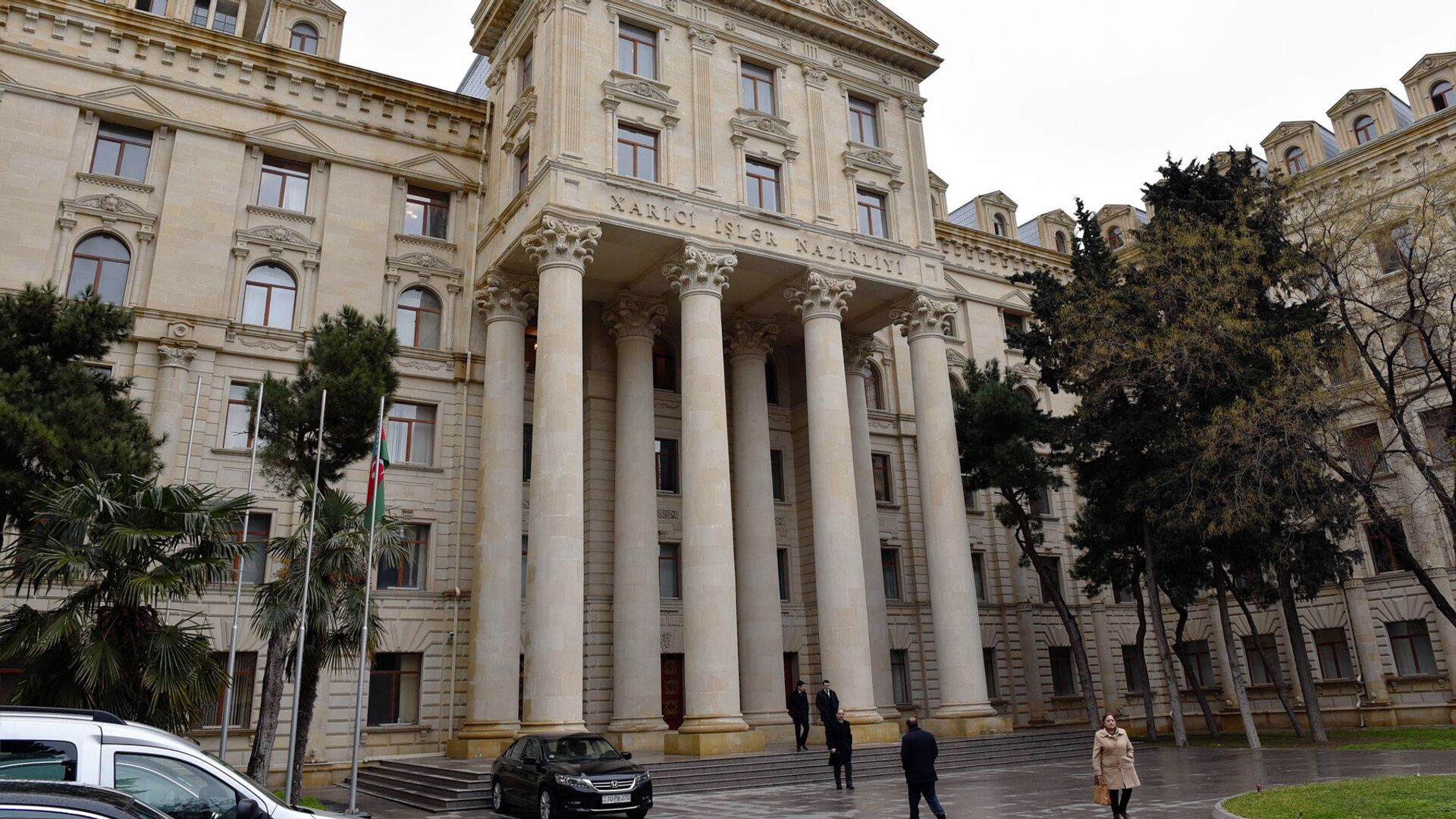 Ceyhun Bayramov Koreyanın yeni səfirini qəbul edib