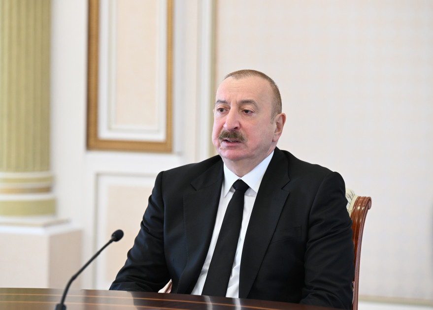 Dövlət başçısı: Ölkələrimizə xaricdən müdaxilə cəhdləri var və olacaq