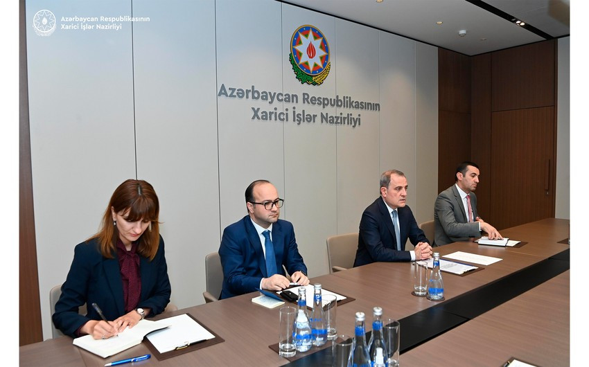 Ceyhun Bayramov Koreya səfirinə Ermənistan konstitusiyasındakı ərazi iddiaları barədə məlumat verib